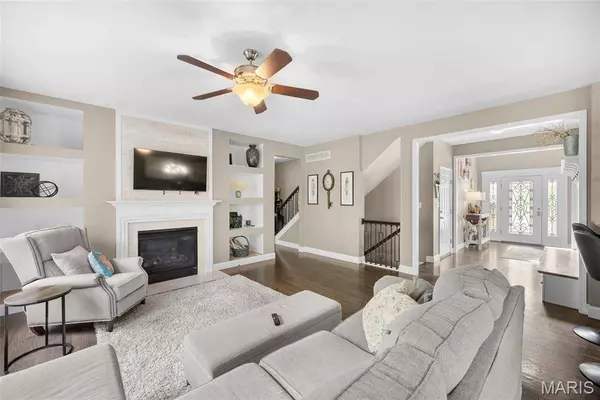 645 Wyndview DR, Lake St Louis, MO 63367