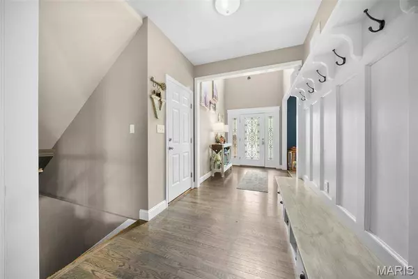 645 Wyndview DR, Lake St Louis, MO 63367