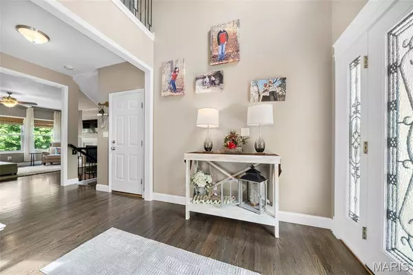 645 Wyndview DR, Lake St Louis, MO 63367