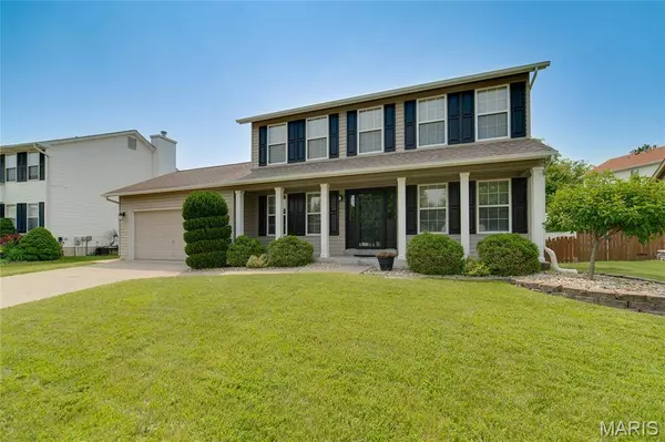 1049 Treeshade DR, St Peters, MO 63376