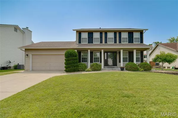 1049 Treeshade DR, St Peters, MO 63376