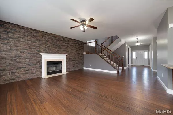 611 Derek DR, Wentzville, MO 63385