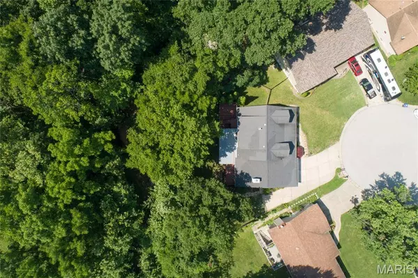 42 Constellation HL, St Peters, MO 63376