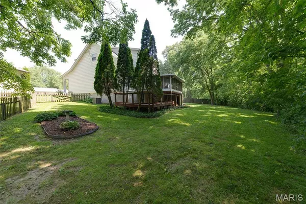 42 Constellation HL, St Peters, MO 63376