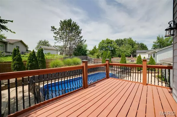 1113 Spencer RD, St Peters, MO 63376