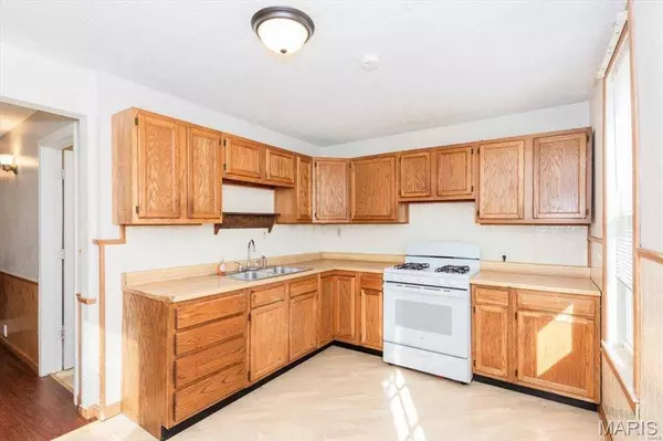 627 Benton ST, Valley Park, MO 63088