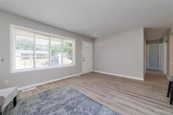 1714 Foley DR, Dellwood, MO 63136