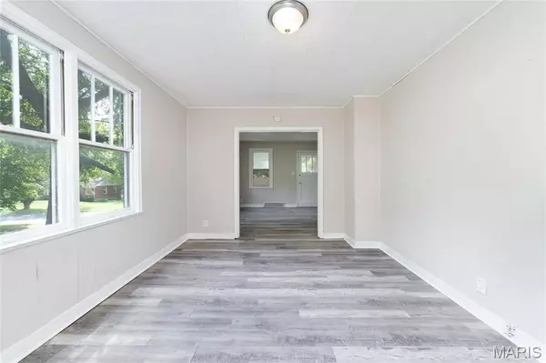 117 Olympia DR, Ferguson, MO 63135