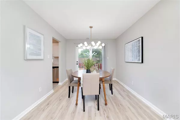 12036 Mendoza AVE, Hazelwood, MO 63138