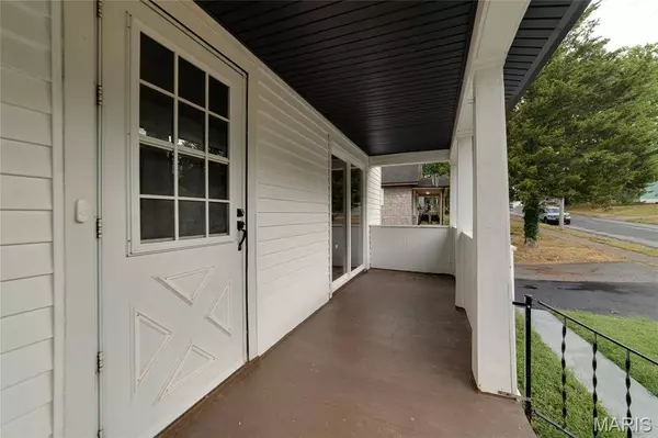 2326 Hood AVE, Overland, MO 63114