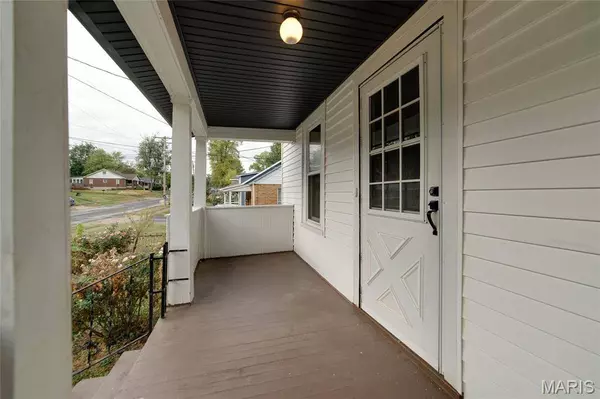 2326 Hood AVE, Overland, MO 63114