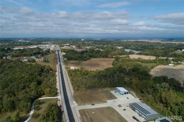 2999 Recreation DR, Washington, MO 63090