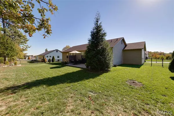 1148 Duxbury LN, O'fallon, MO 63366