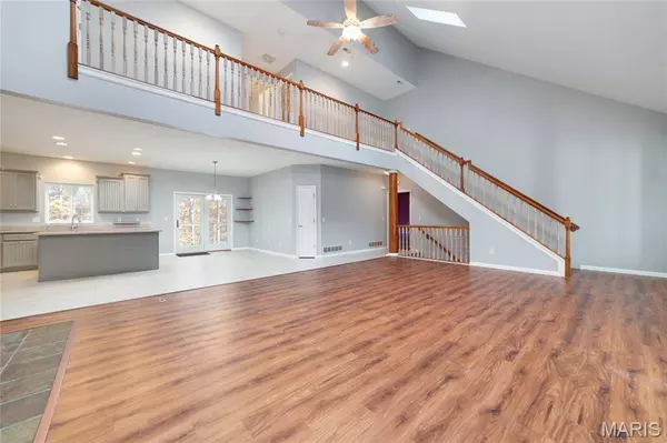 27431 Lee CT, Warrenton, MO 63383