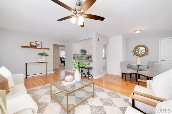 206 Eldridge AVE, Rock Hill, MO 63119