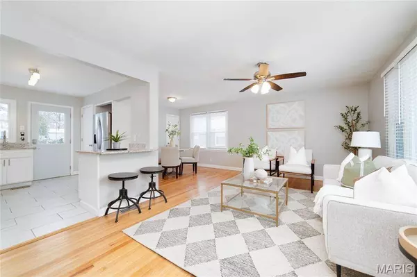 206 Eldridge AVE, Rock Hill, MO 63119