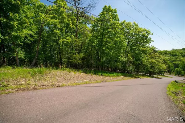 803 Long Bow DR, Marthasville, MO 63357