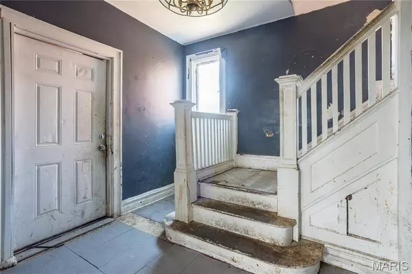 6117 Lalite AVE, St Louis, MO 63136