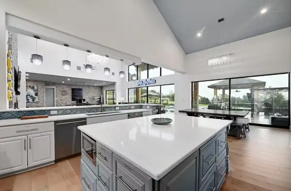 1300 Sparrow Ln, Austin, TX 78734-6344