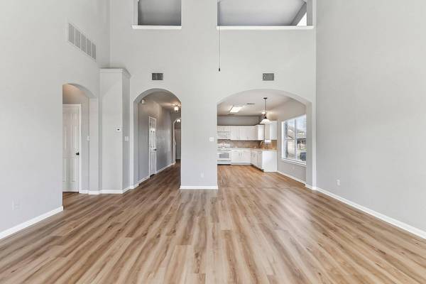 164 Ashwood S, Kyle, TX 78640