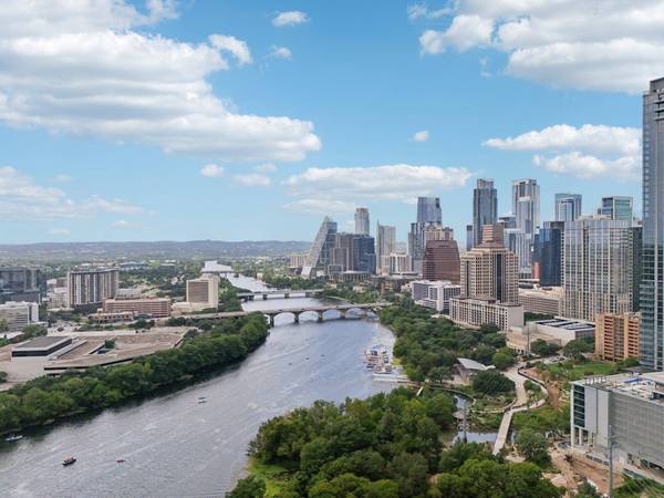 44 East Ave #2304, Austin, TX 78701