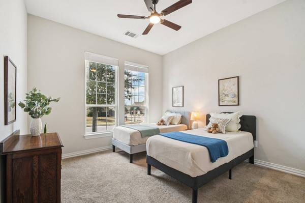 429 Betony LOOP, Buda, TX 78610