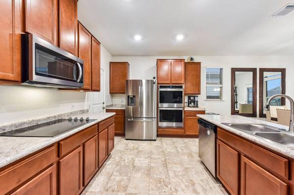 1614 Dragonfly LOOP, Bastrop, TX 78602