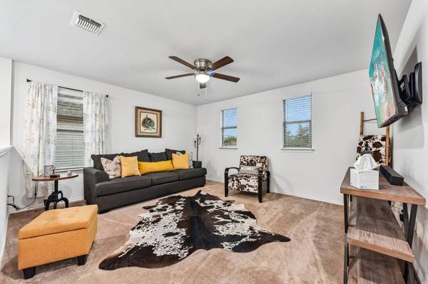 1614 Dragonfly LOOP, Bastrop, TX 78602