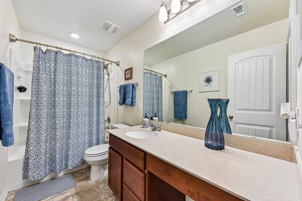 1614 Dragonfly LOOP, Bastrop, TX 78602