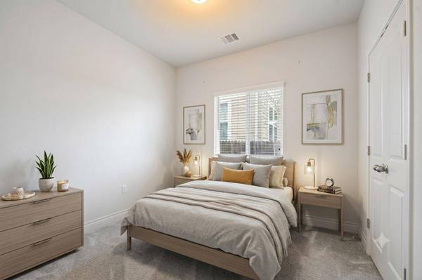 10213 Forest Grove DR, Austin, TX 78747