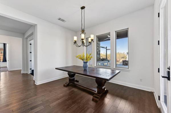 604 Brave Face ST, Leander, TX 78641