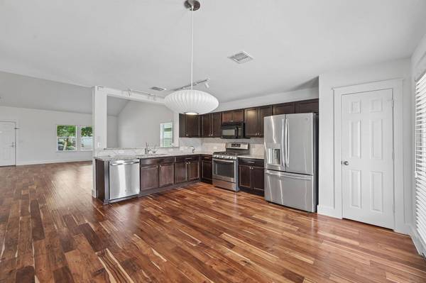 18100 Ryegate DR, Manor, TX 78653