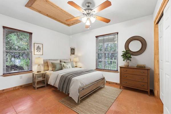 2141 S Rainbow Ranch RD, Wimberley, TX 78676