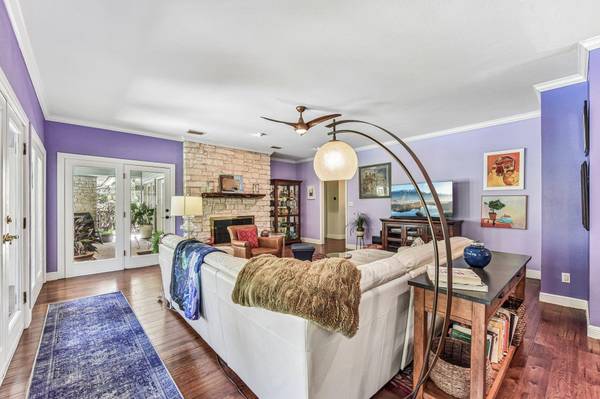 10002 Shinnecock Hills DR, Austin, TX 78747