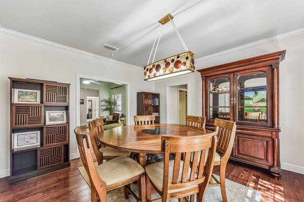 10002 Shinnecock Hills DR, Austin, TX 78747