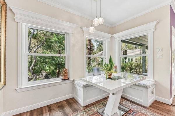 10002 Shinnecock Hills DR, Austin, TX 78747