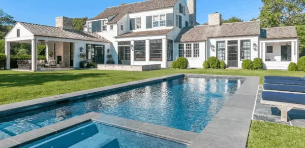 Summer Repairs Every Homeowner Should Tackle Before It’s Too Late