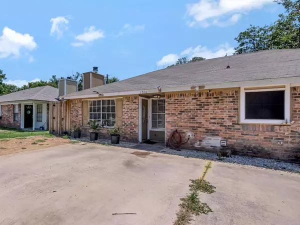 1706 Windsong Lane, Irving, TX 75060