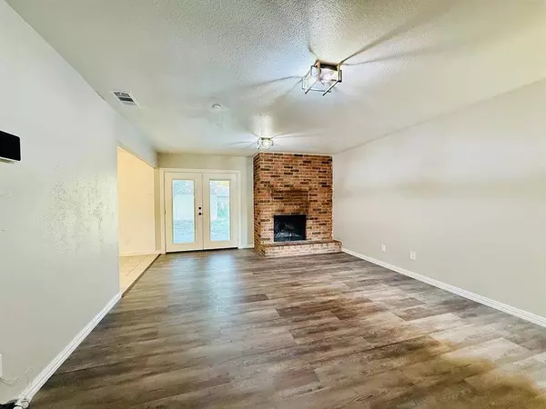 1534 Lime Leaf Lane, Duncanville, TX 75137