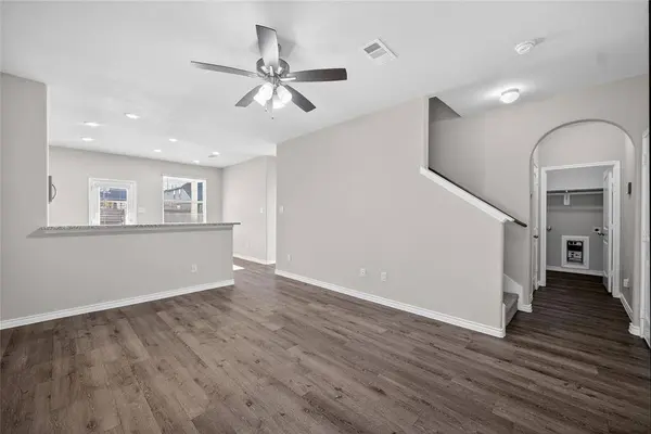 1405 Wentwood Drive, Desoto, TX 75115