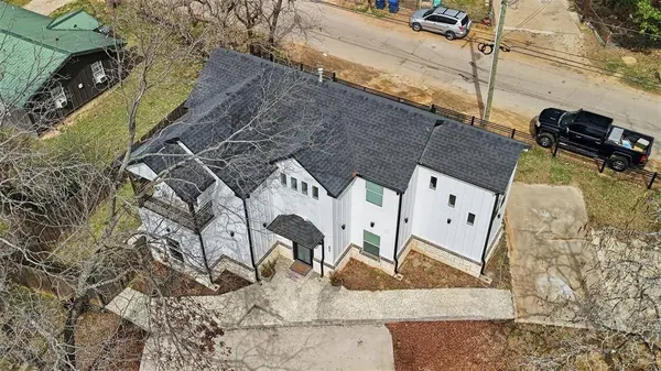 521 York Street, Athens, TX 75751