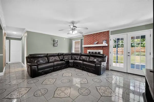 519 E 8th Street, Irving, TX 75060