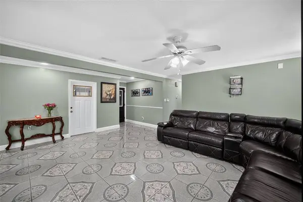 519 E 8th Street, Irving, TX 75060