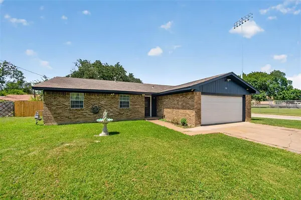 519 E 8th Street, Irving, TX 75060