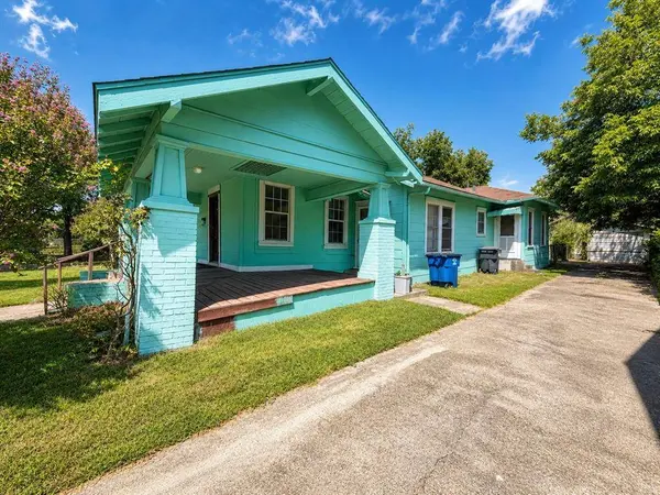 707 W Brooklyn Avenue, Dallas, TX 75208