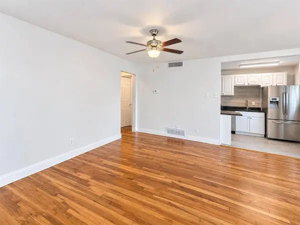 516 Overhill Drive, Arlington, TX 76010