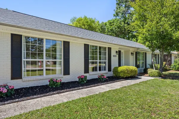 5735 Leesway Boulevard, Pensacola, FL 32504