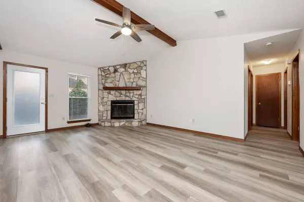 136 Midland Court, Niceville, FL 32578