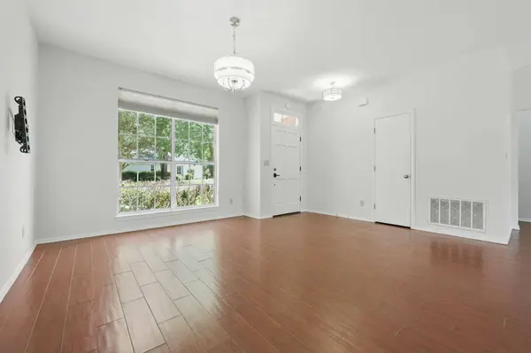 4321 Hidden Lakes Drive, Niceville, FL 32578