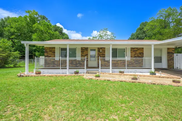 632 Long Drive, Crestview, FL 32539